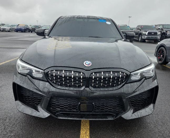 2019 BMW 3 Series 330i xDrive Sedan's photo