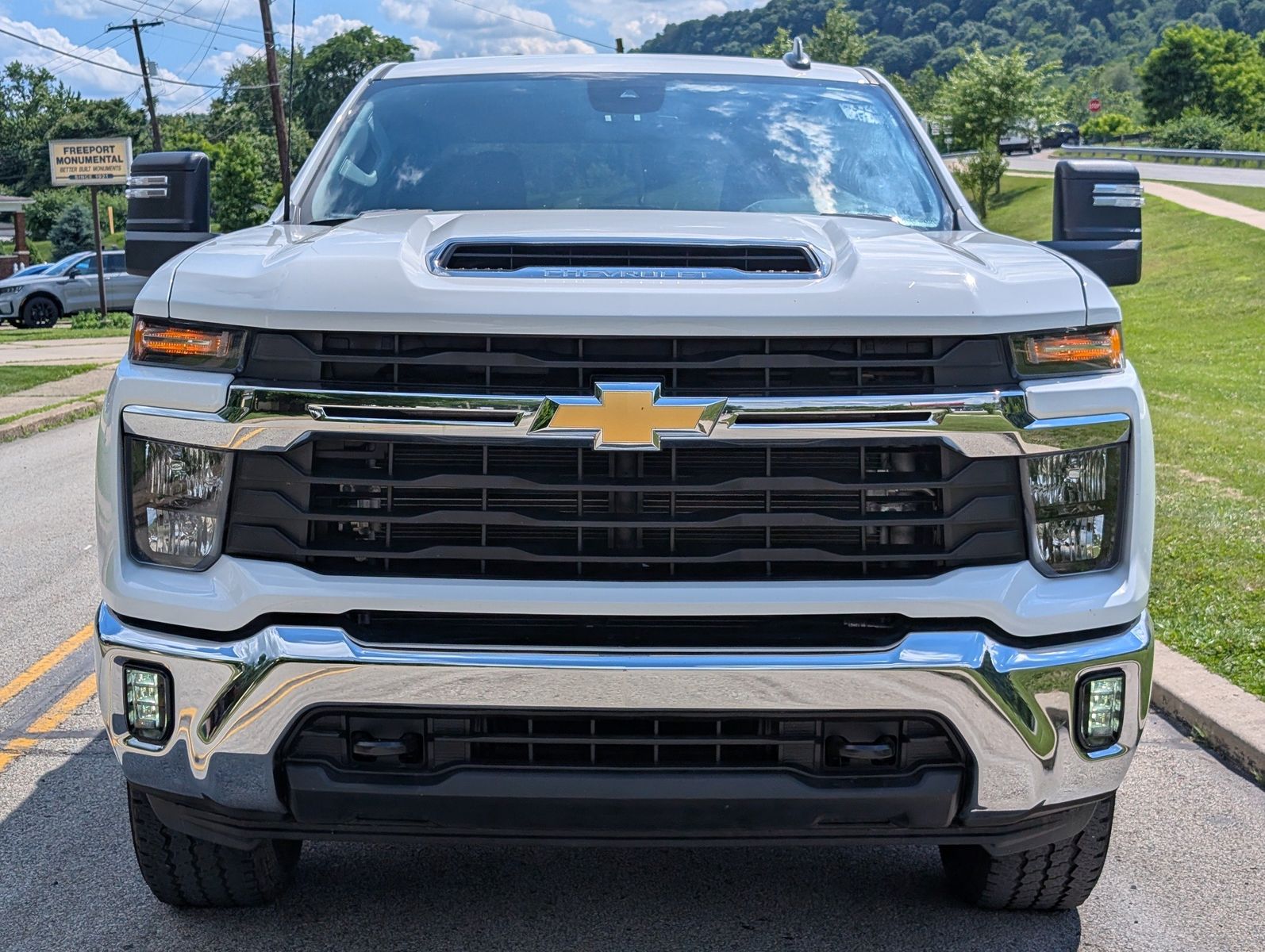 2025 Chevrolet Silverado 2500HD 9