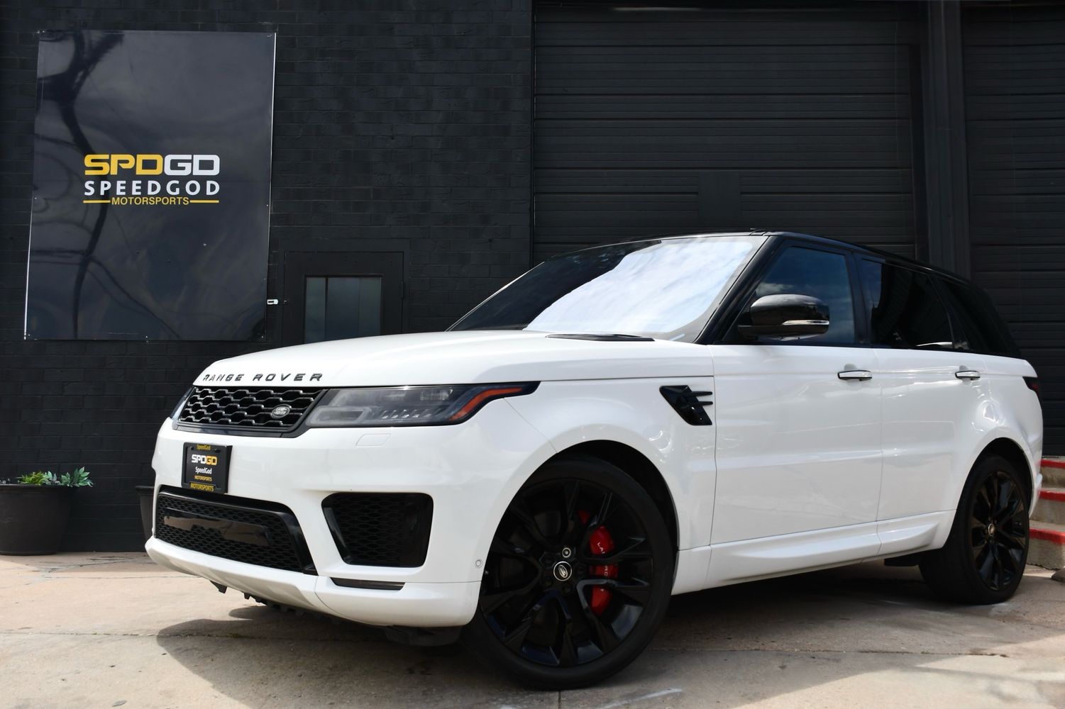 2021 Land Rover Range Rover Sport 3.0 MHEV HST's photo