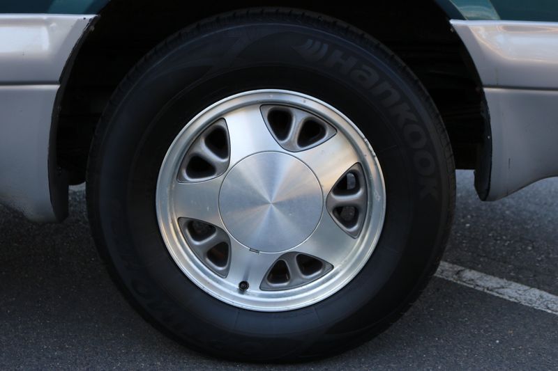 1998 Chevrolet Astro AWD | Victory Motors of Colorado