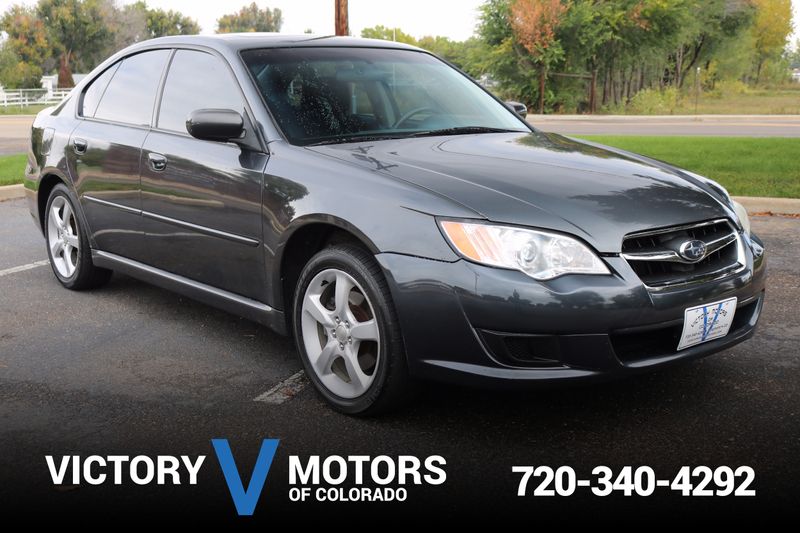 即発SOL GuruGuruBeanie LightGray DarkGray 2009 Subaru Legacy 2.5i | Victory Motors of Colorado