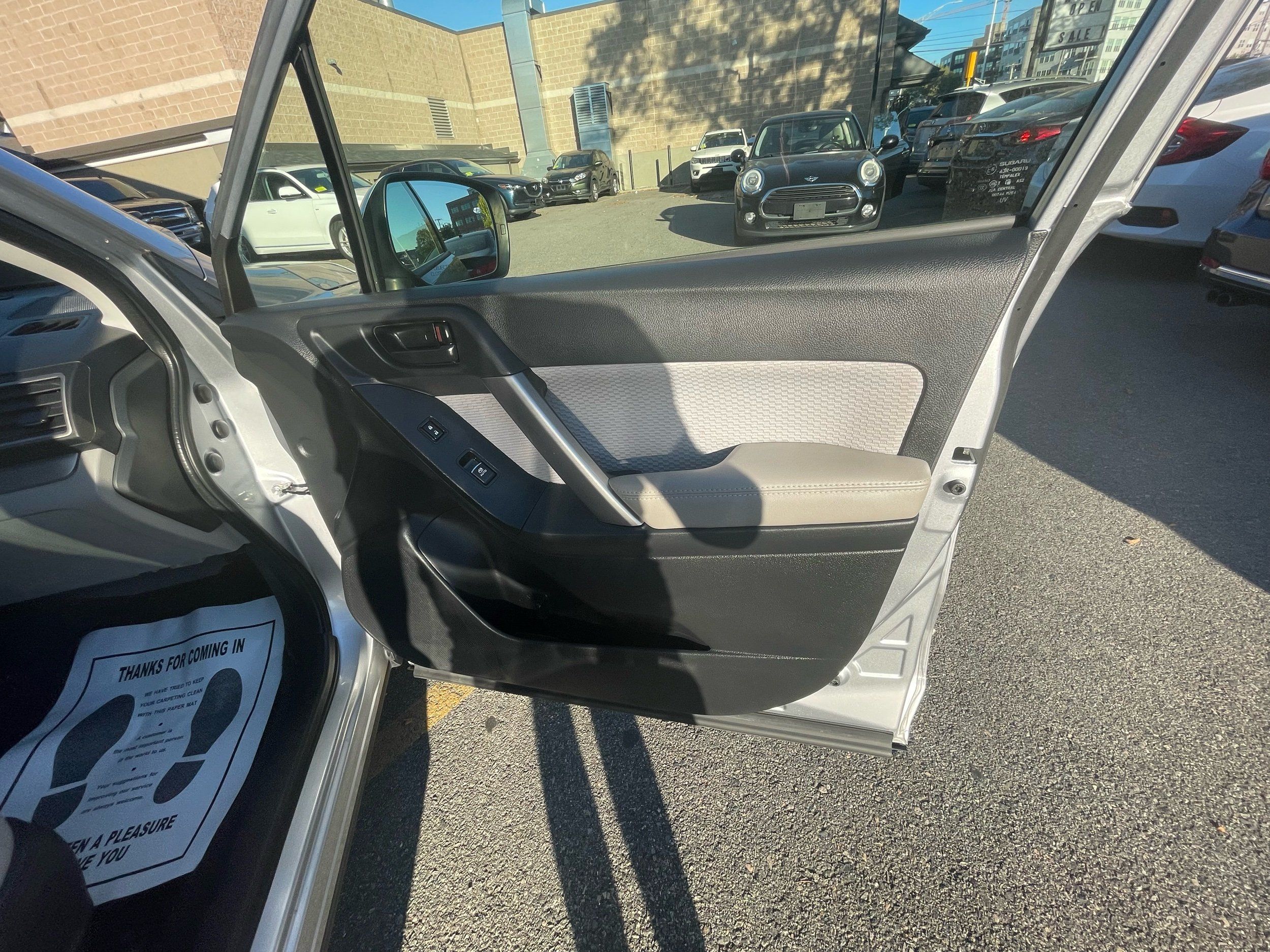 2017 Subaru Forester 2.5i Premium photo 20