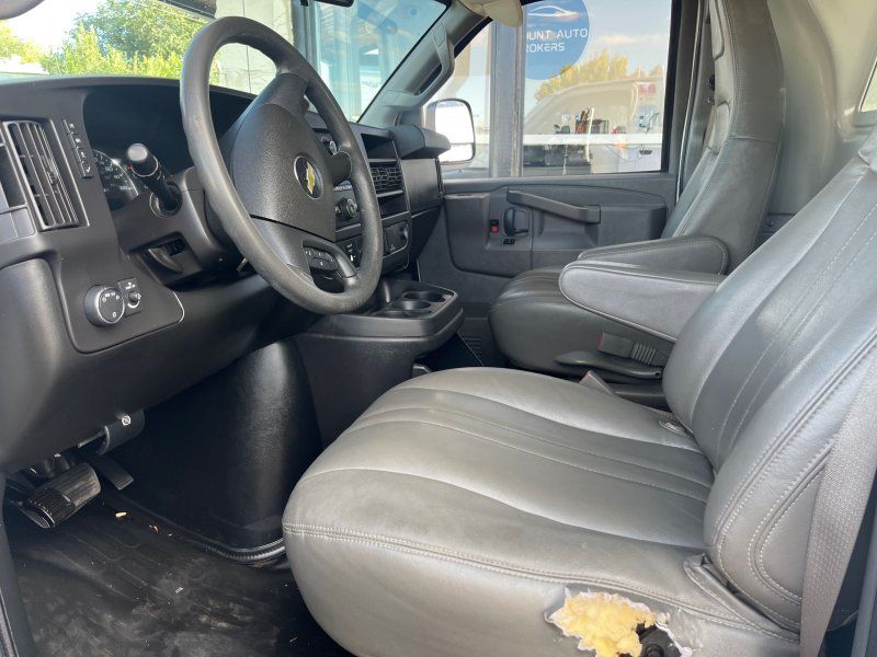 2021 Chevrolet Express Cargo 2500 photo 4