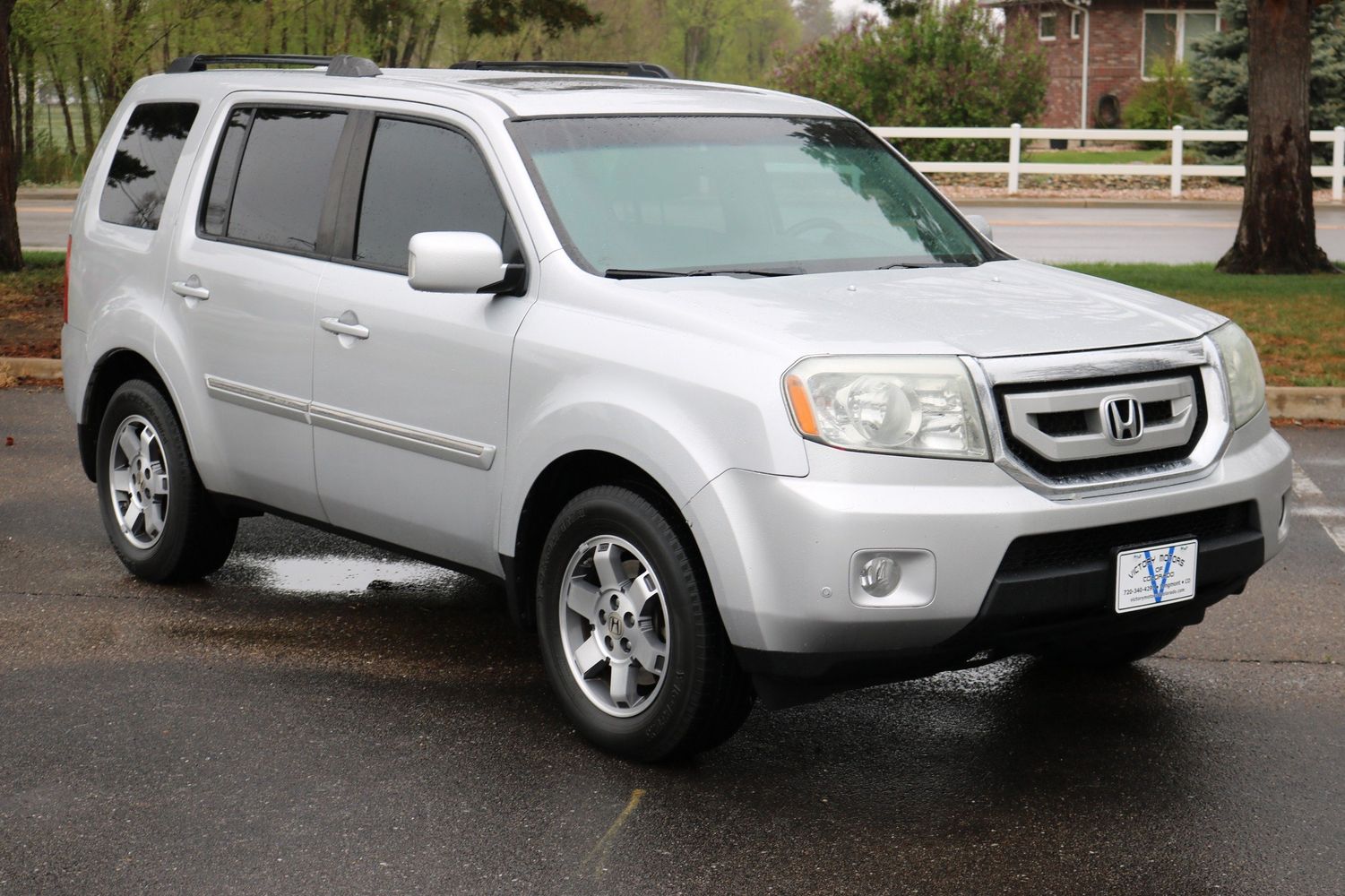 2009 Honda Pilot Touring w/Navi w/DVD | Victory Motors of Colorado