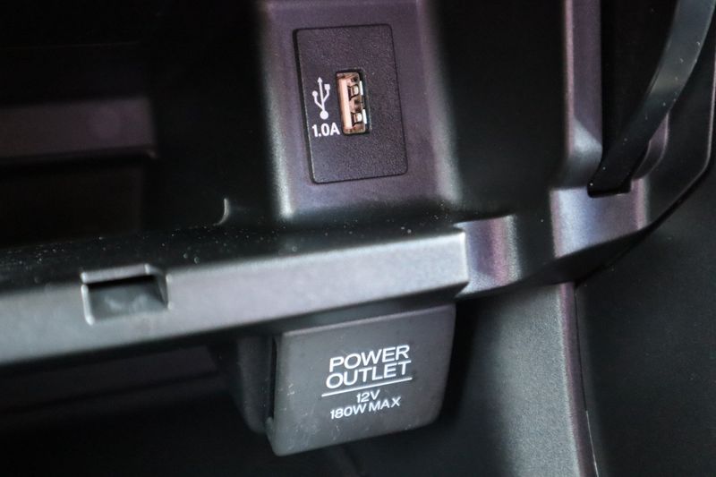 2016 honda accord key fob red light stays on