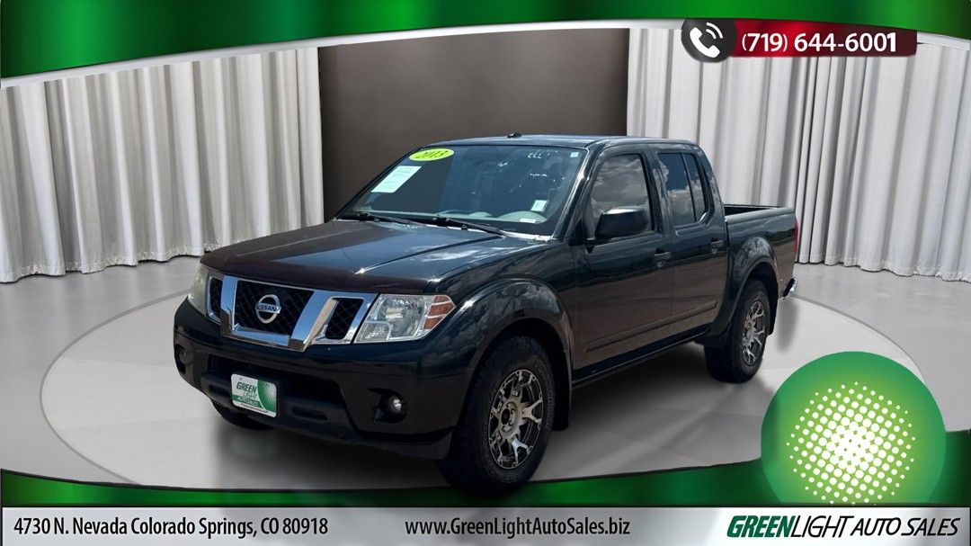 2013 Nissan Frontier 4.0 SV Crew Cab 4X4 AT SWB's photo