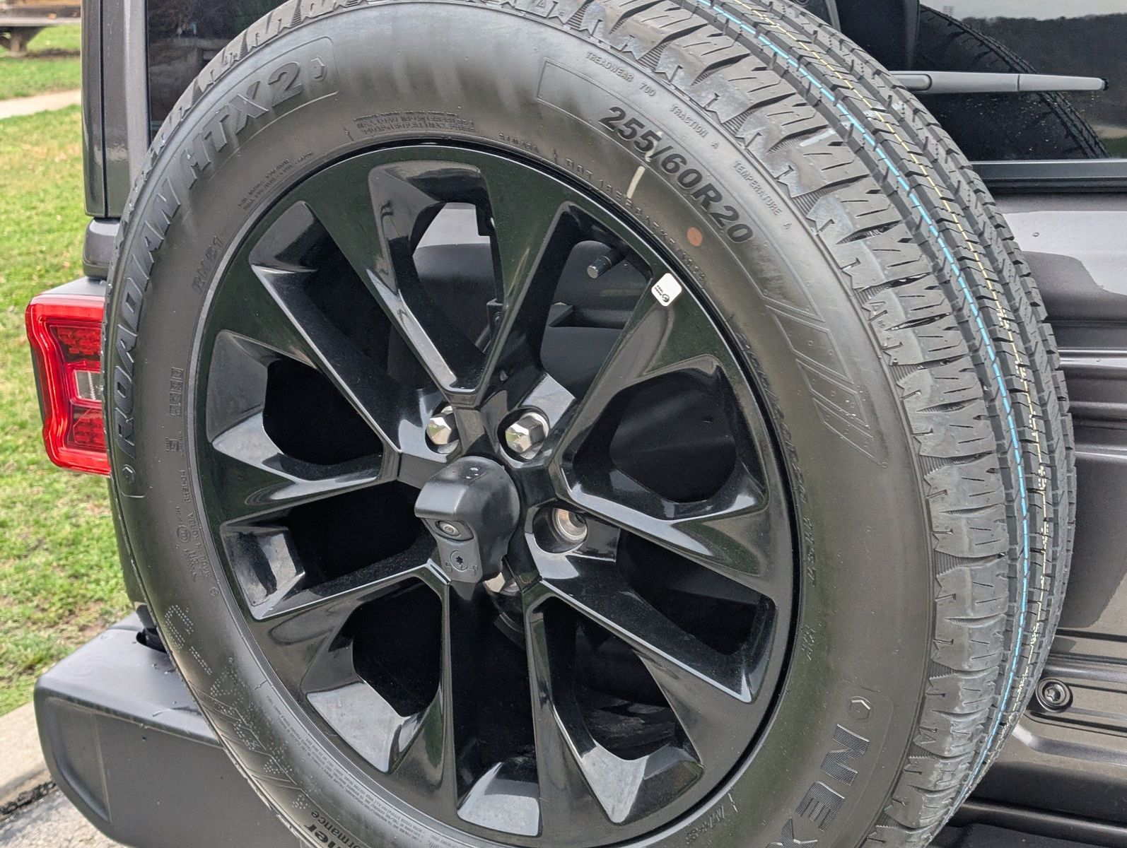 2025 Jeep Wrangler 4xe 19