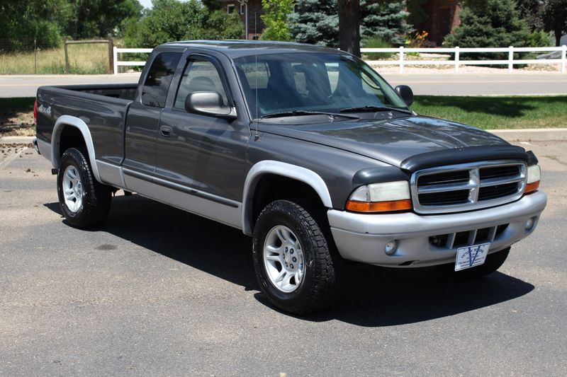 2004 Dodge Dakota SLT | Victory Motors Of Colorado