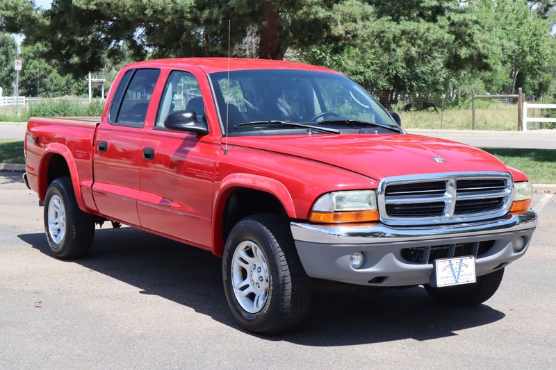 2004 Dodge Dakota Photos