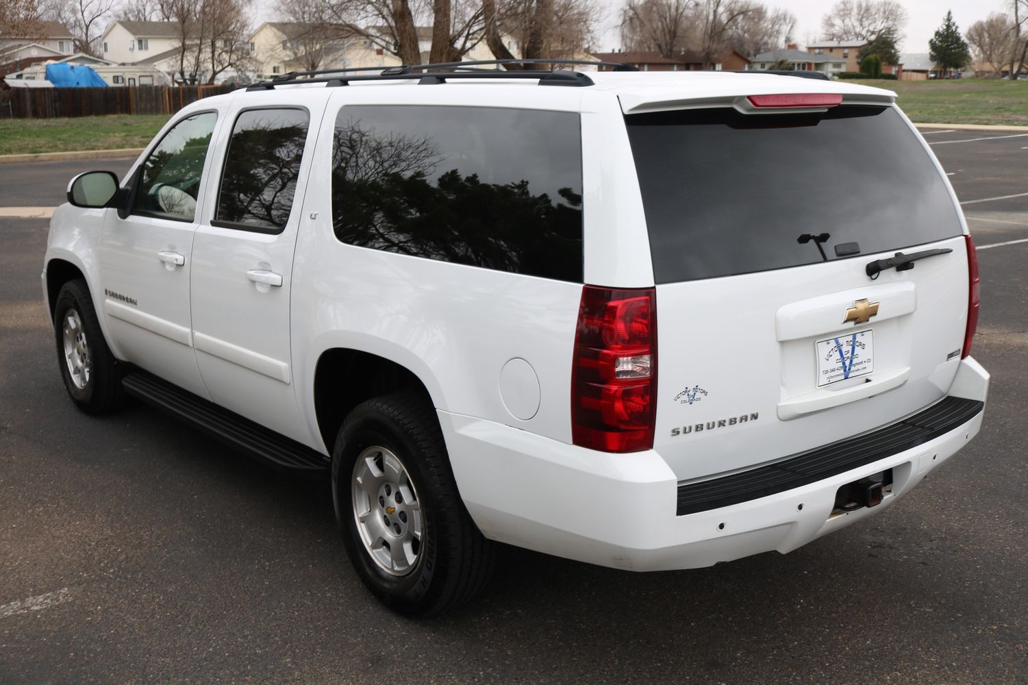 2009 Chevrolet Suburban LT 1500 | Victory Motors of Colorado