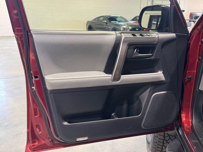 2013 Toyota 4Runner Trail, photo 9