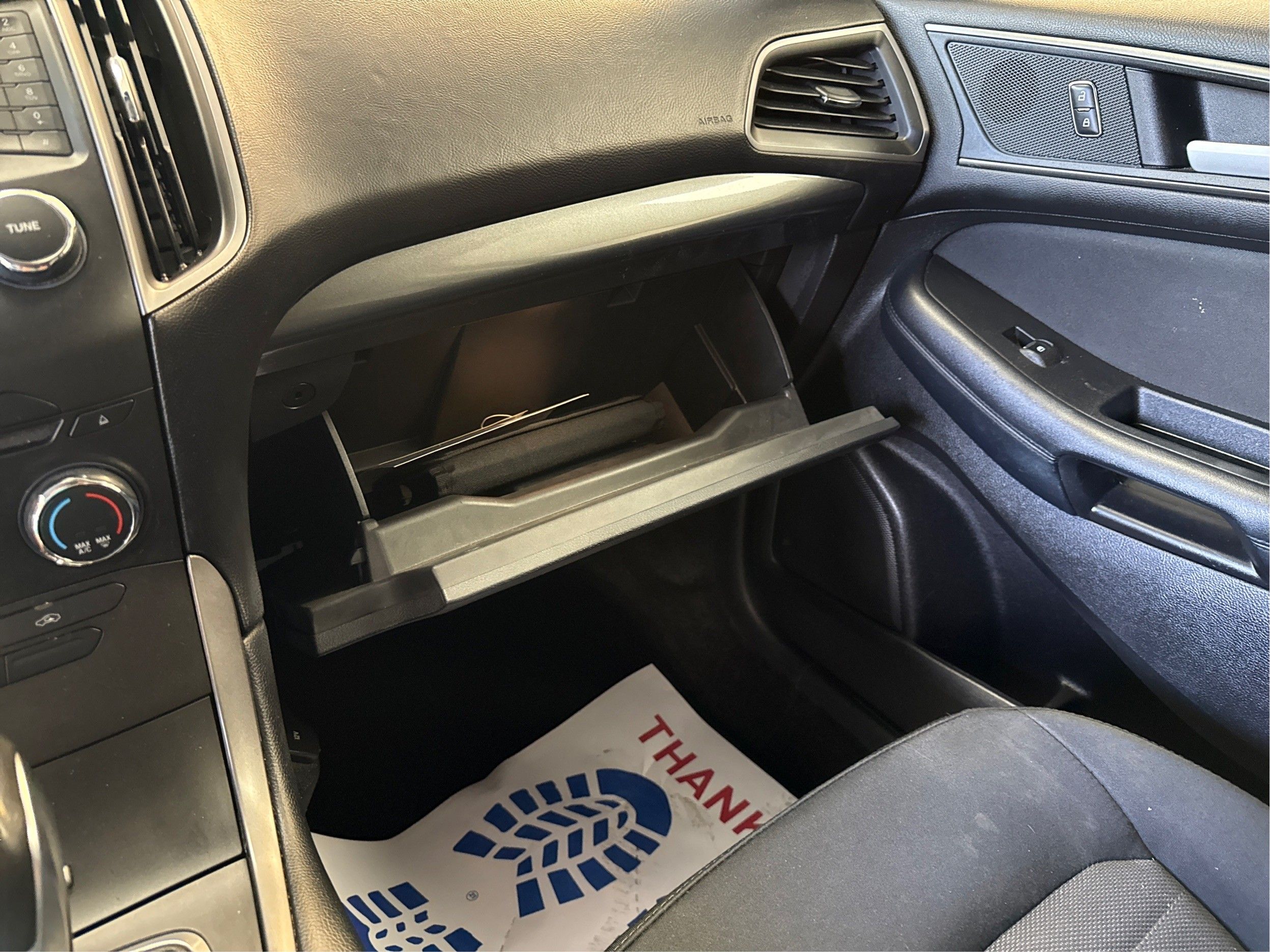 2018 Ford Edge SE - Photo 32