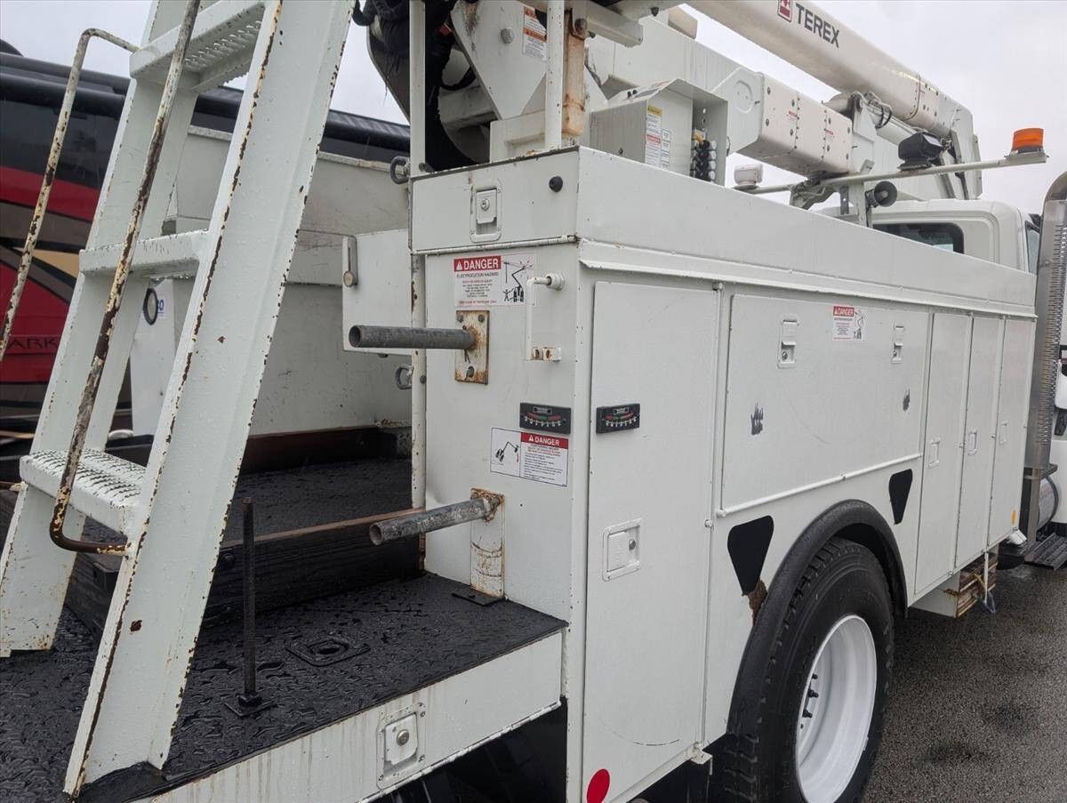 2011 International DuraStar 4300 36