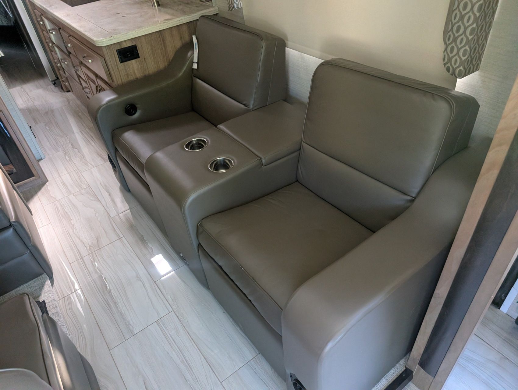 2019 Jayco Embark 180