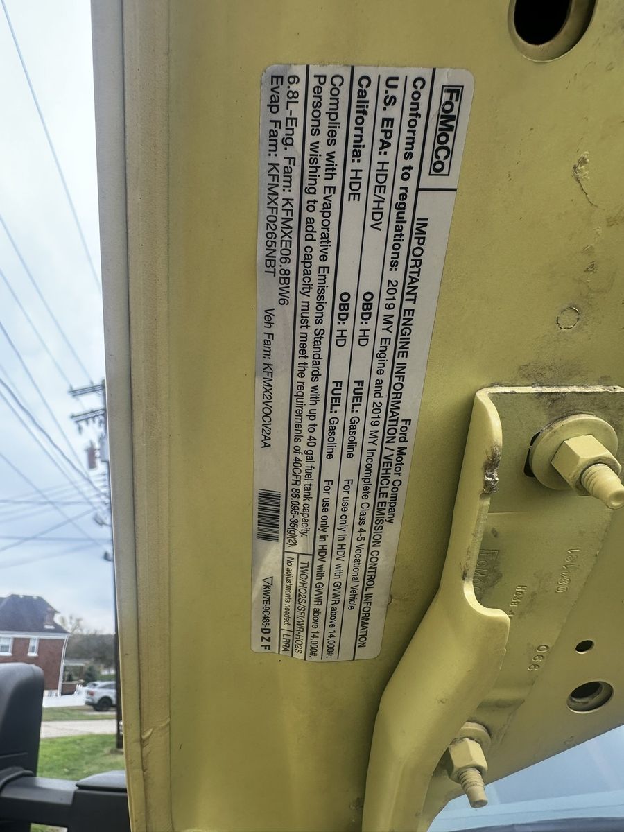 2019 Ford F-550 Super Duty 34