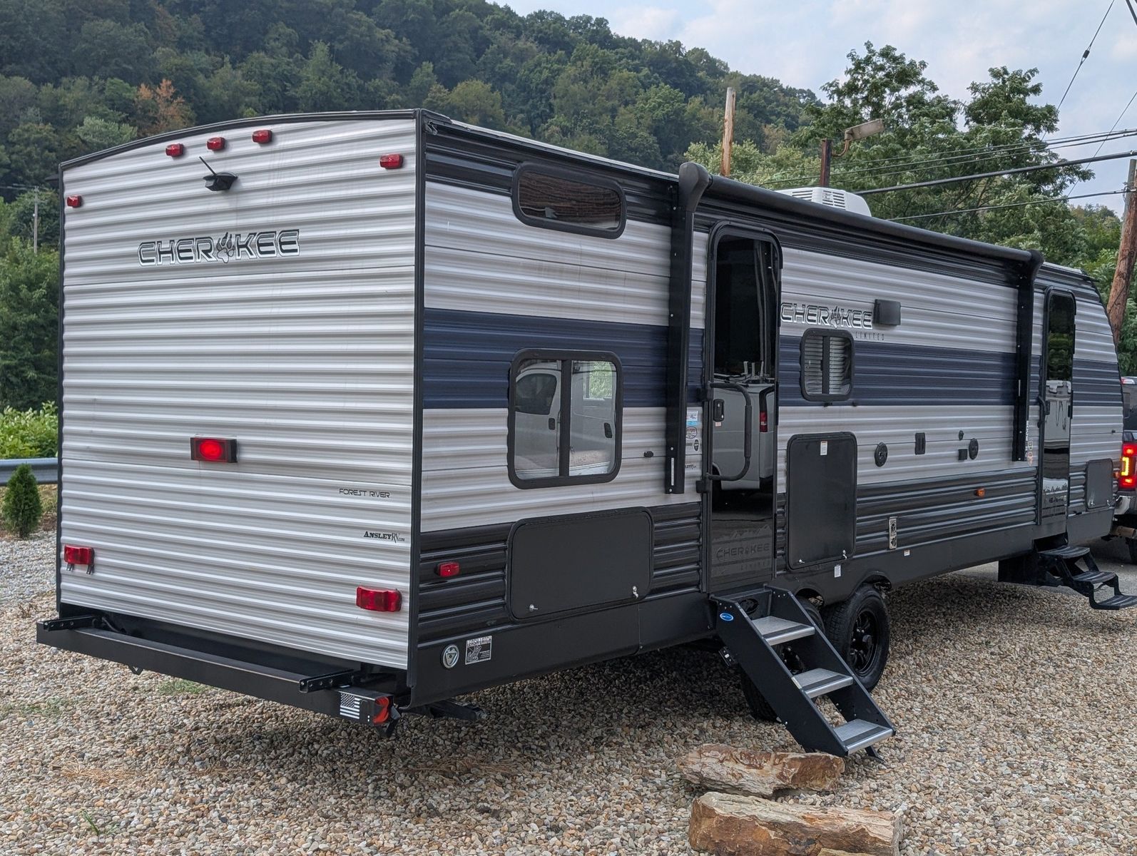 2021 Forest River Cherokee 14