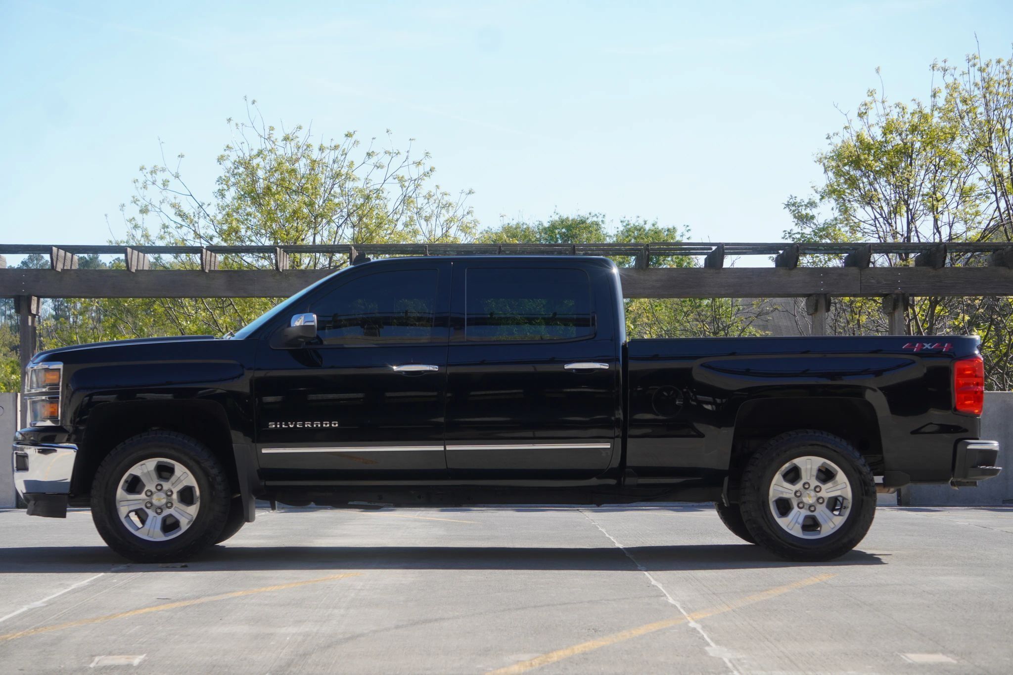 2014 Chevrolet Silverado 1500 LTZ - Photo 7