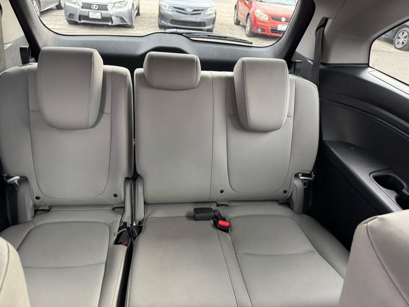 2020 Honda Odyssey EX-L photo 23