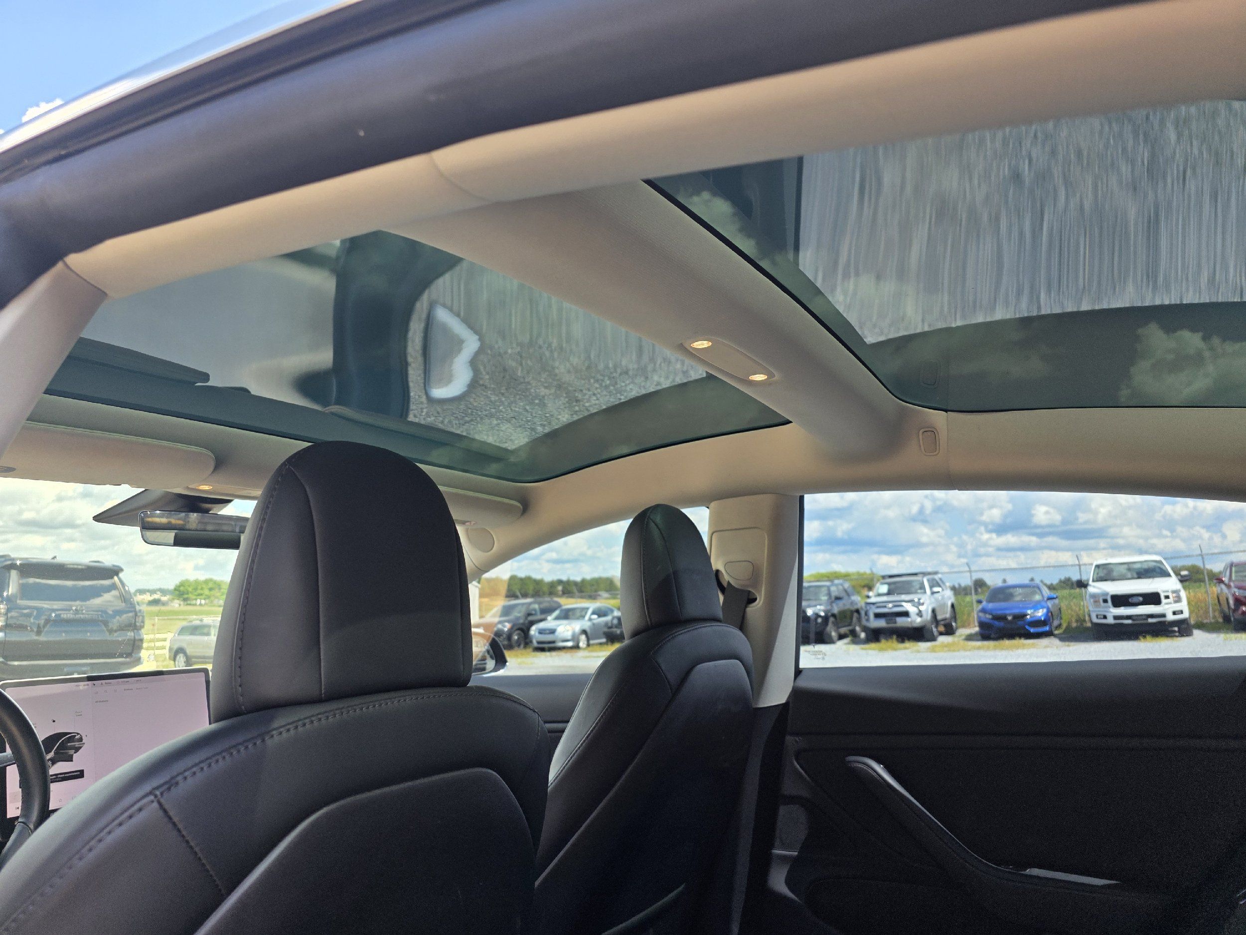 2019 Tesla Model 3 Long Range photo 14