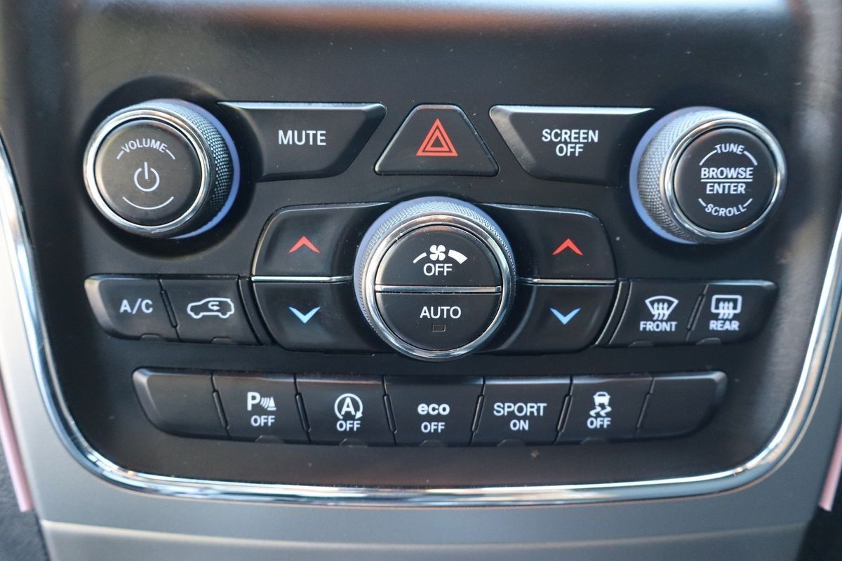 2018 Jeep Grand Cherokee Laredo E 4x4