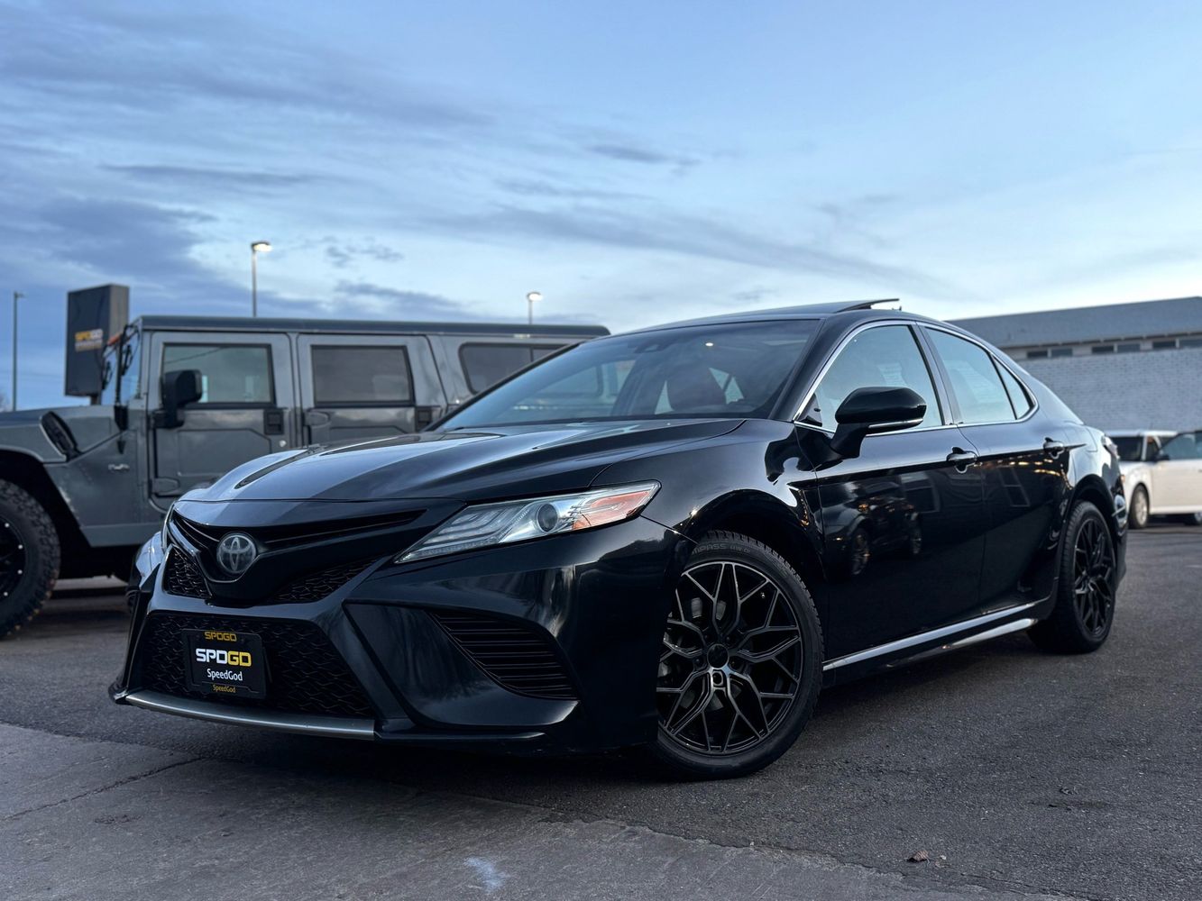 2019 Toyota Camry XSE's photo