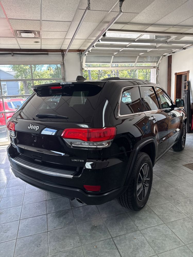 2019 Jeep Grand Cherokee Limited photo 10
