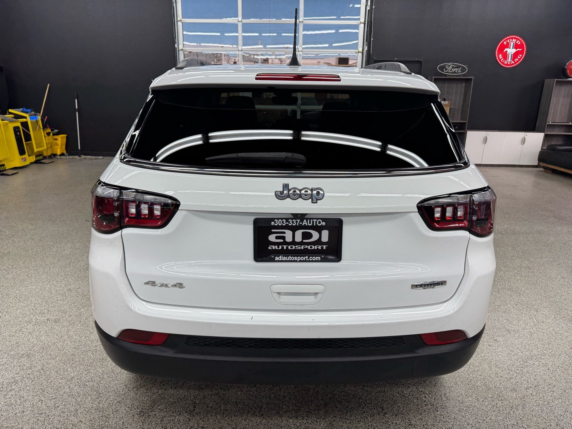 2022 Jeep Compass North Edition Latitude photo 3