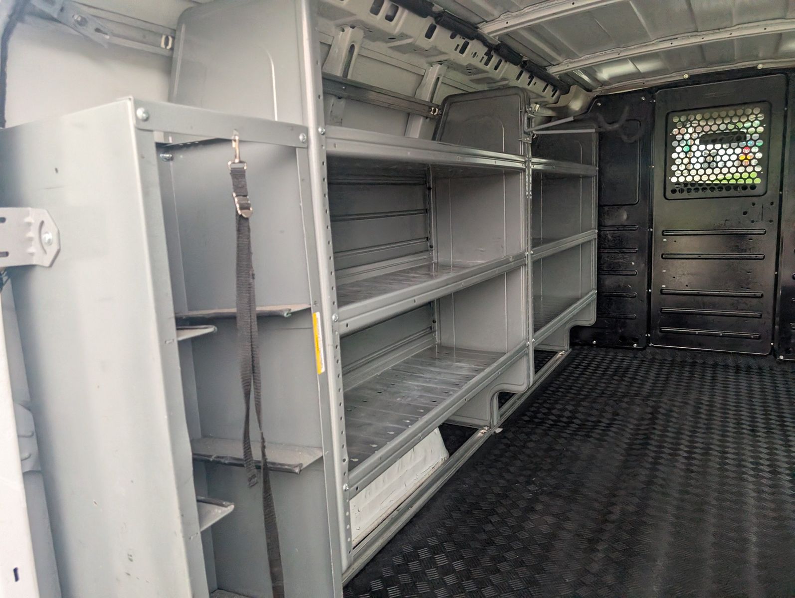 2020 GMC Savana Cargo 43