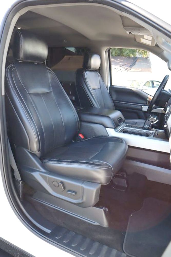 2019 Ford F-150 Lariat photo 17