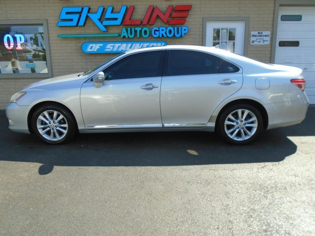 2011 Lexus ES 350's photo