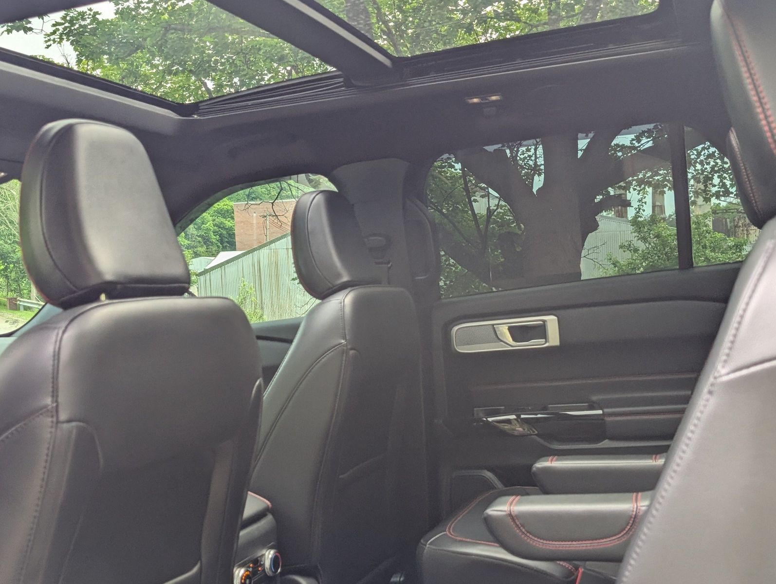 2024 Ford Explorer 73