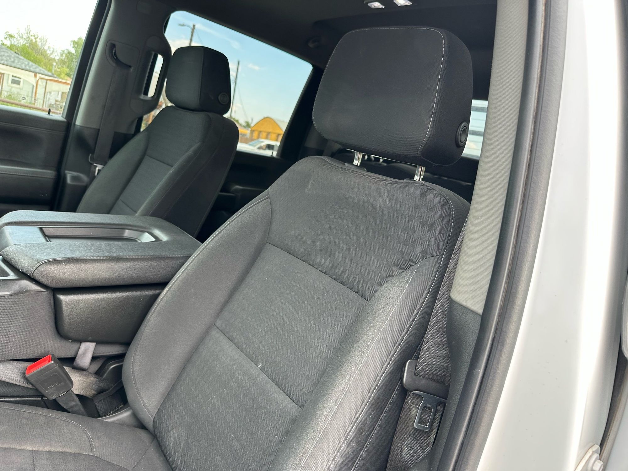 2022 Chevrolet Silverado 3500HD LT photo 32