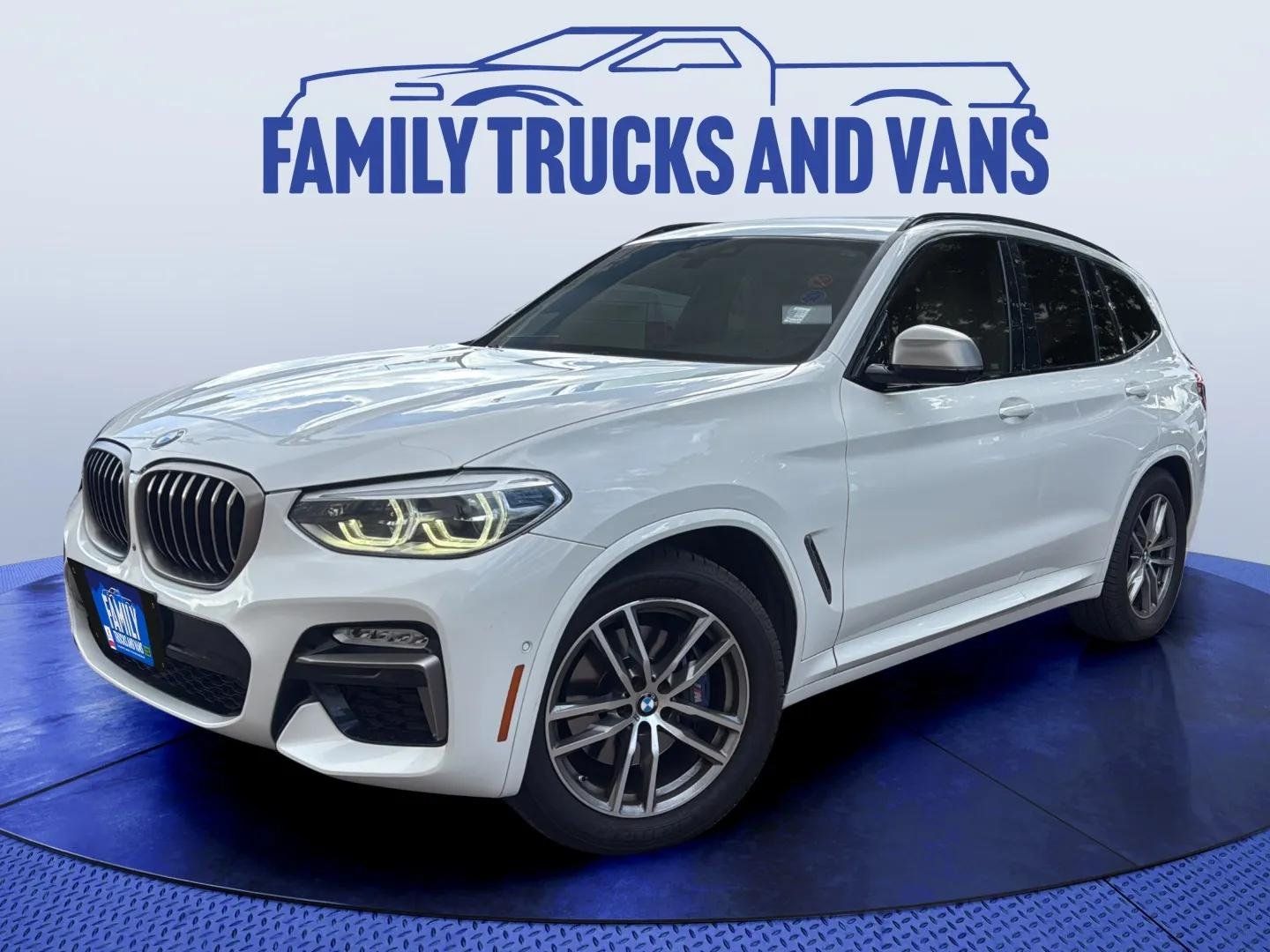 2018 BMW X3 M40i's photo