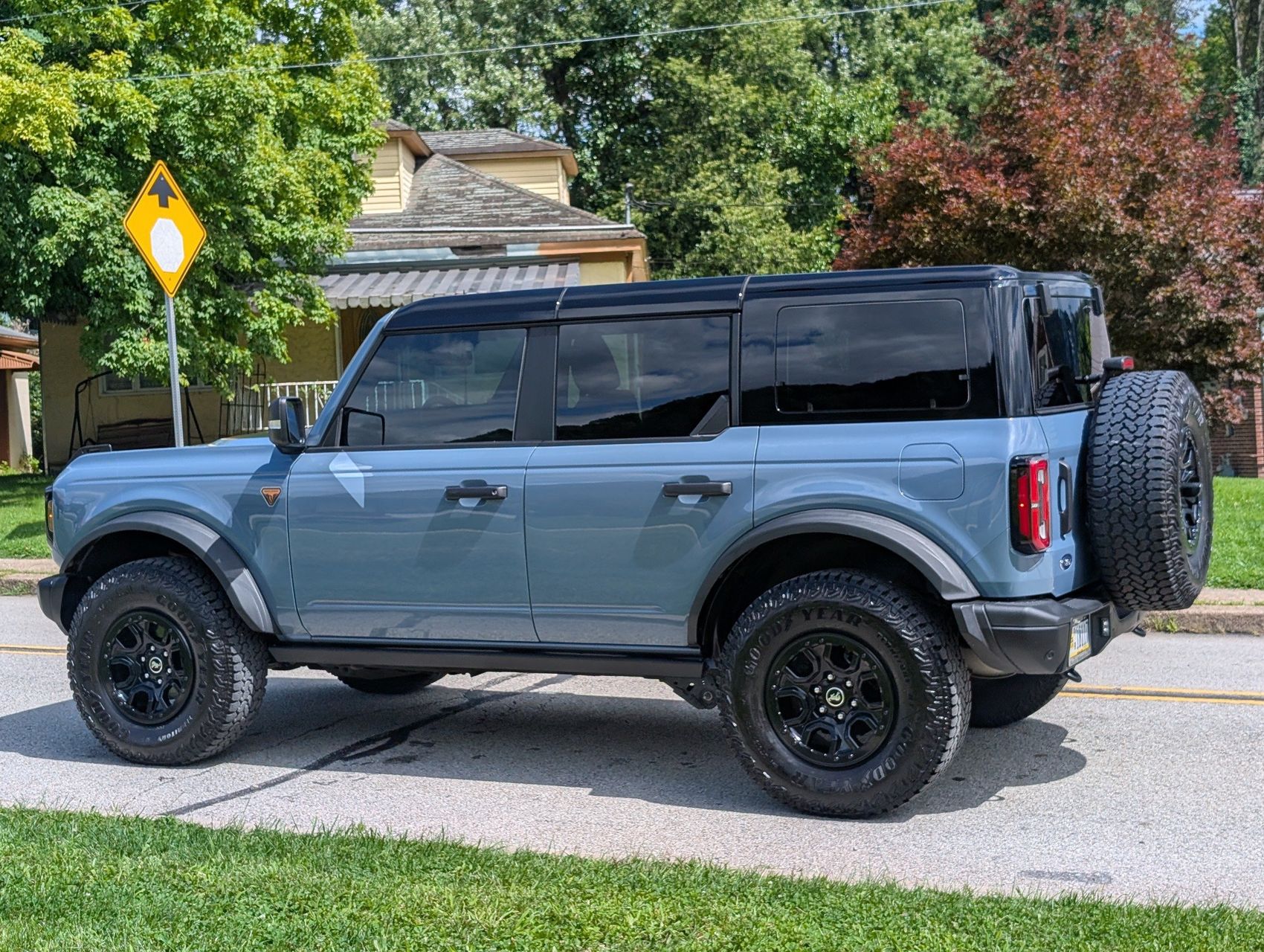 2025 Ford Bronco 13