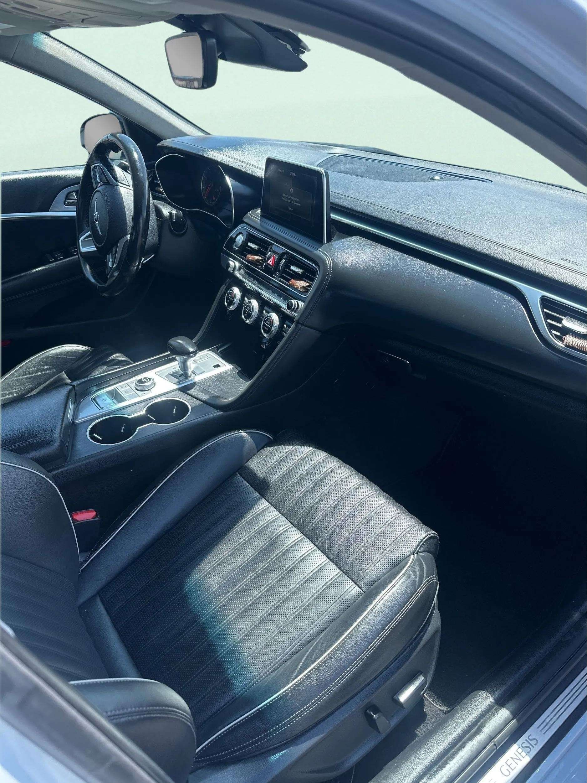 2020 GENESIS G70 Standard - Photo 10
