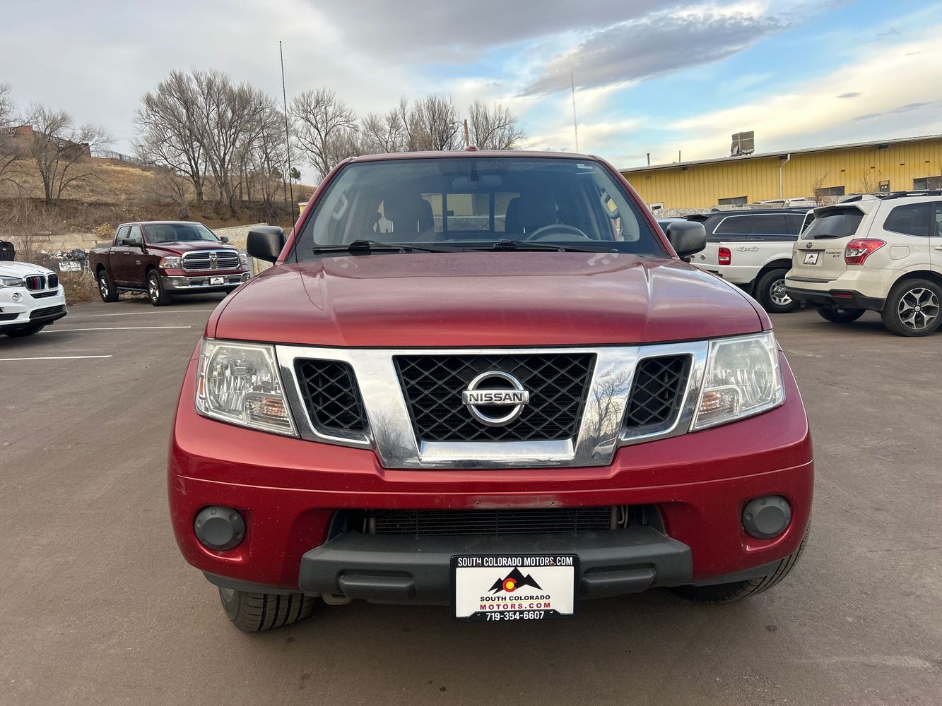 2017 Nissan Frontier SV photo 2