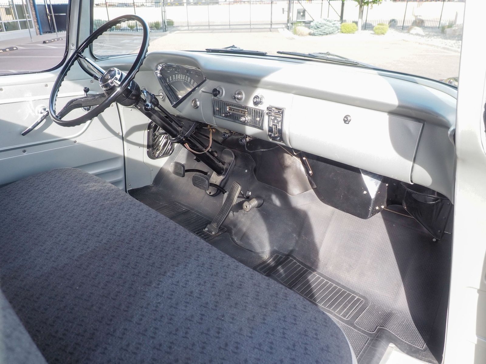 1958 Chevrolet Apache 48