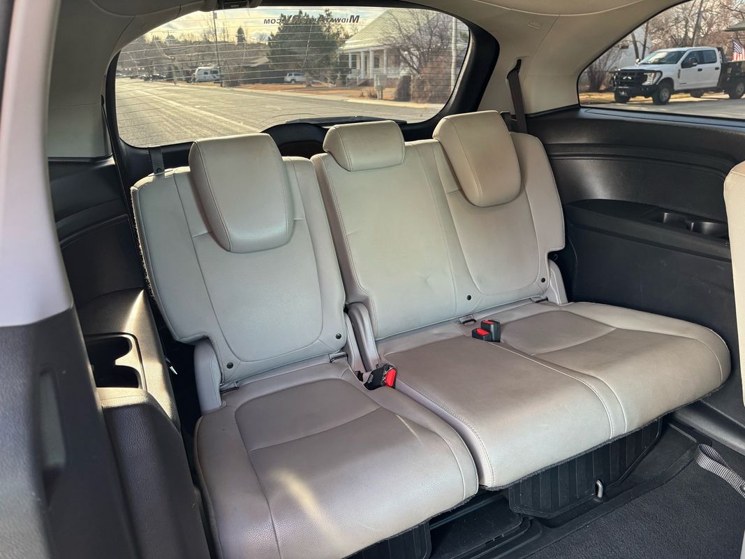 2019 Honda Odyssey EX-L - Photo 19