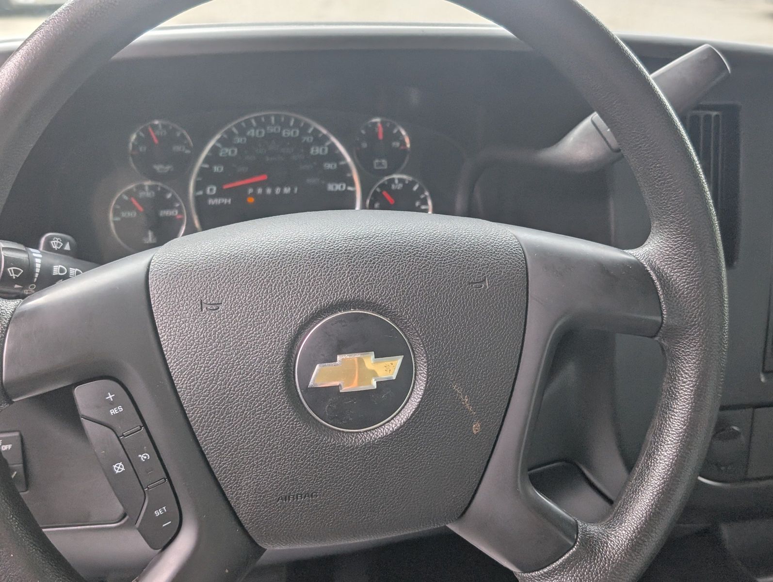 2013 Chevrolet Express 43