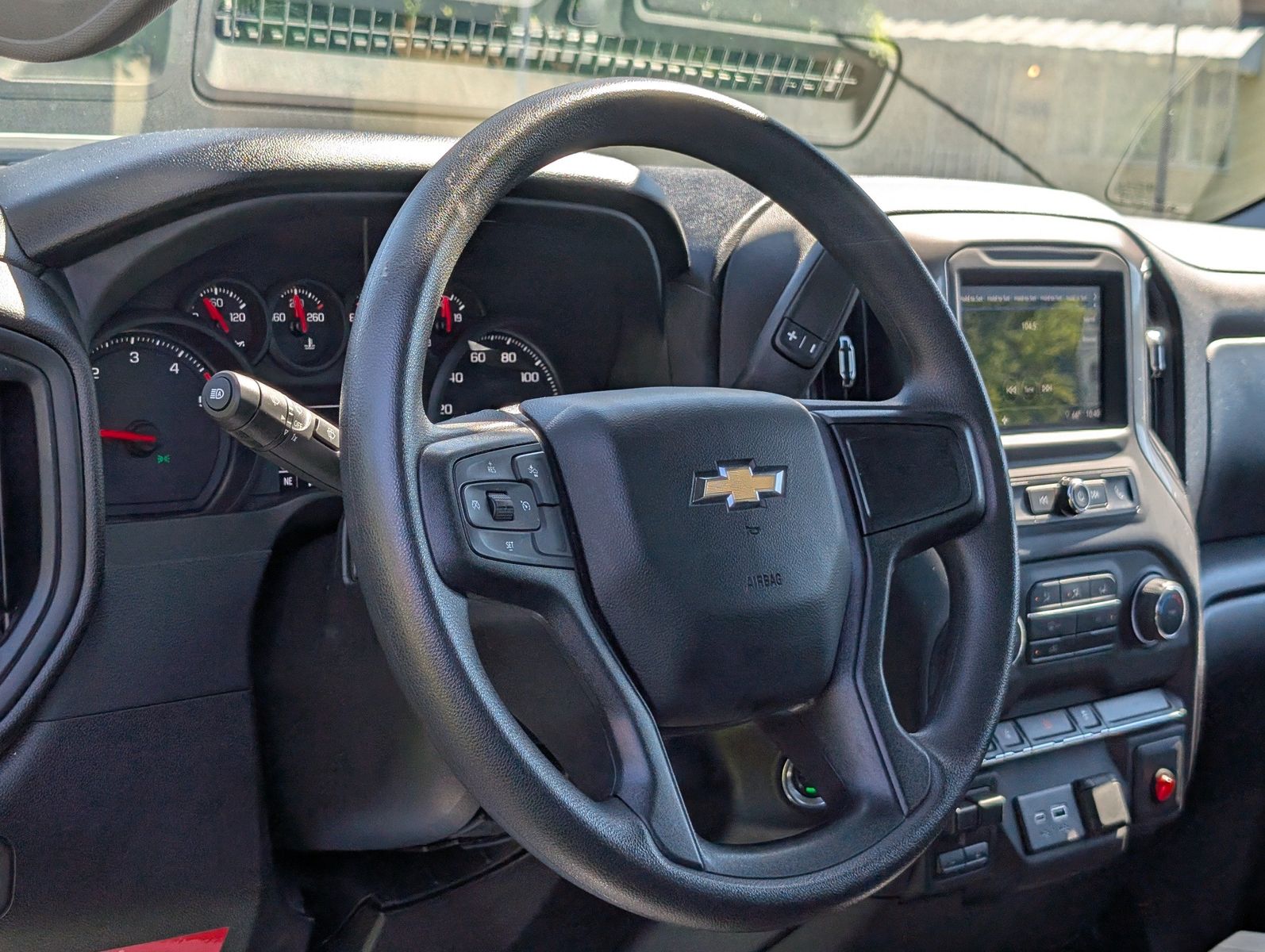 2025 Chevrolet Silverado 3500HD 33