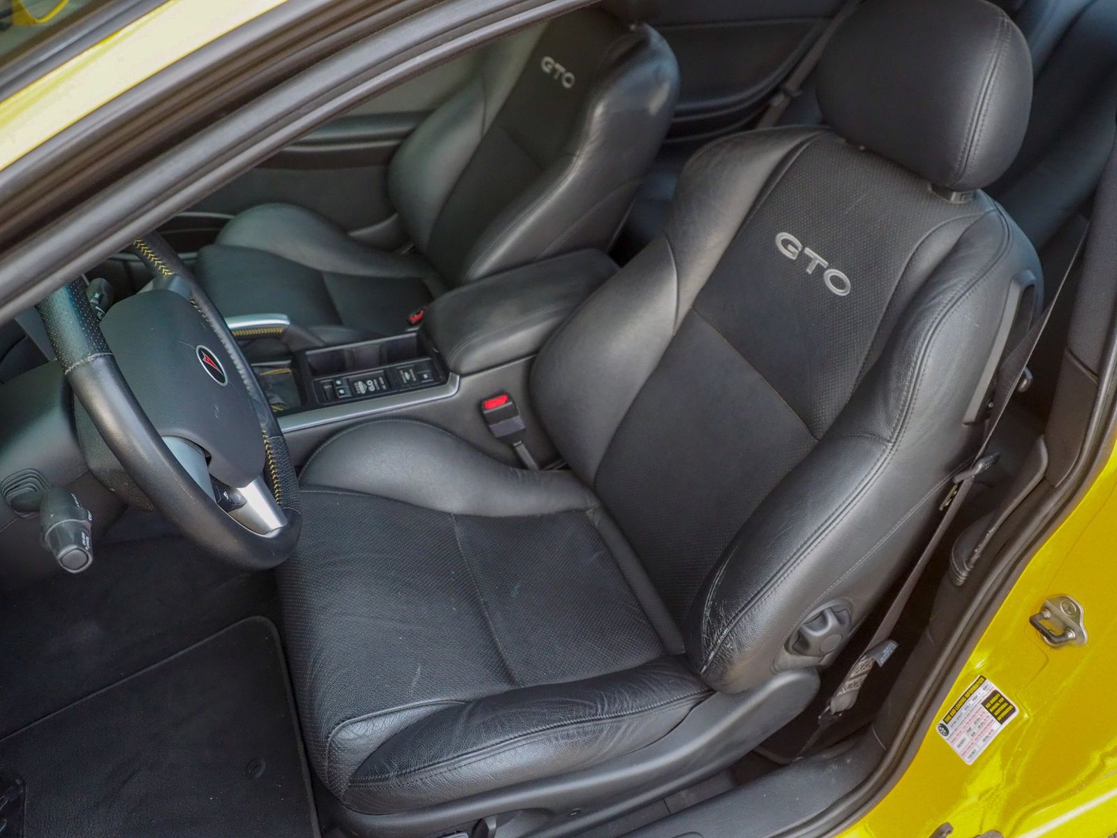 2005 Pontiac GTO 46