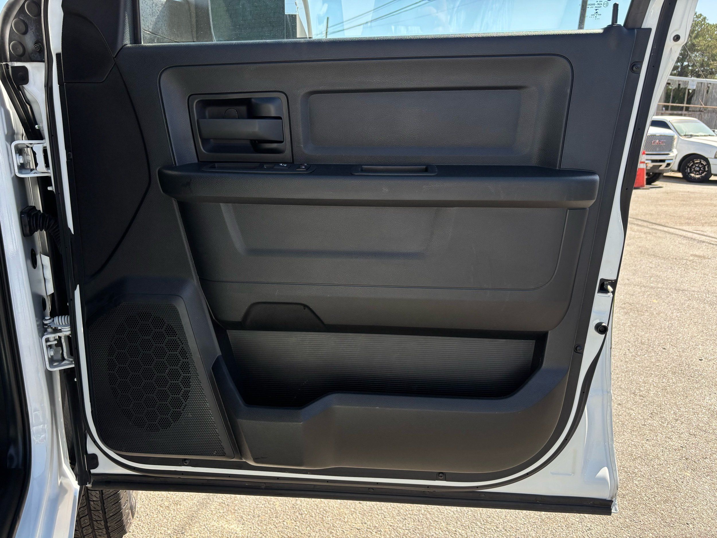 2022 Ram 3500 Tradesman photo 25