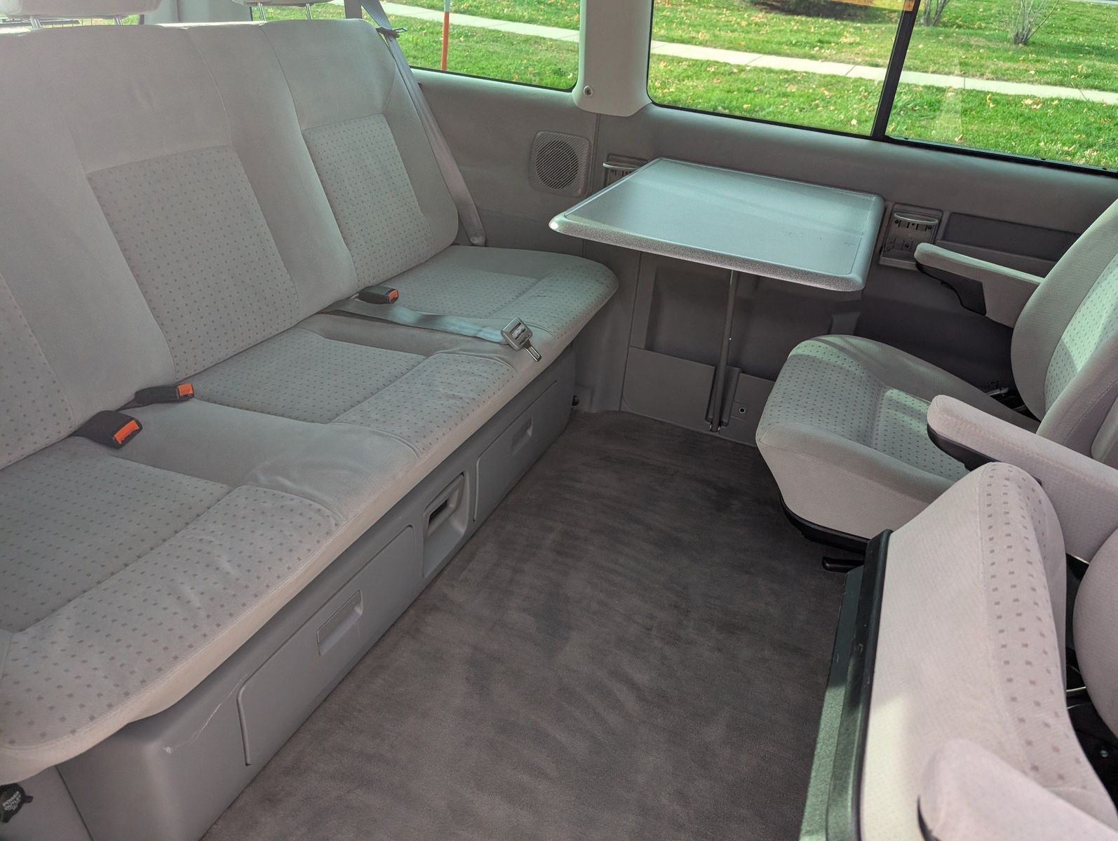 2003 Volkswagen EuroVan 174