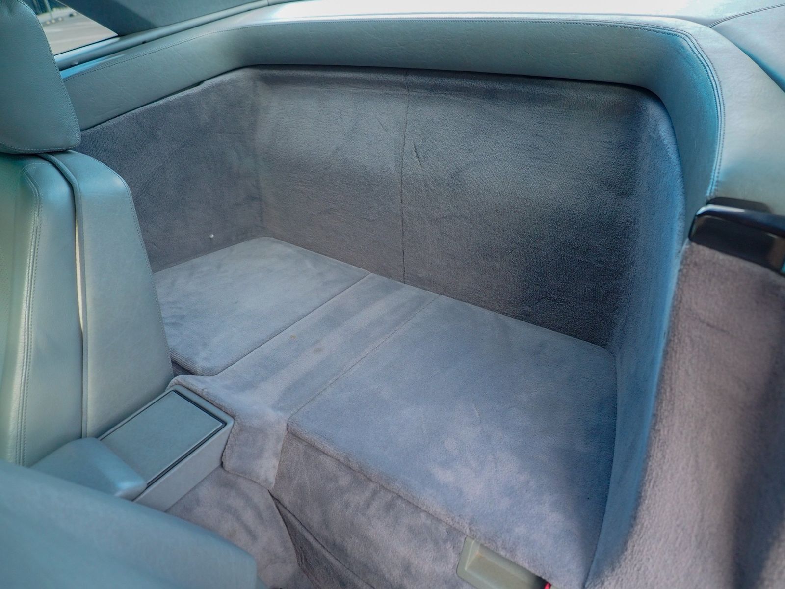 1992 Mercedes-Benz 500-Class 52