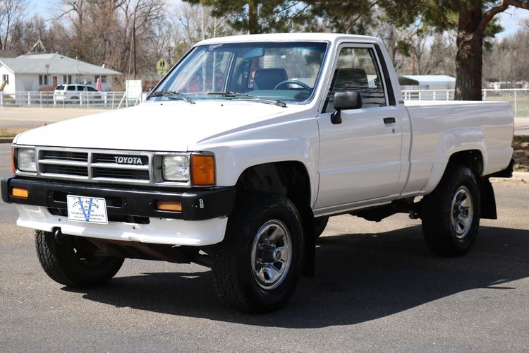 1987 Toyota Pickup 4WD | Victory Motors of Colorado