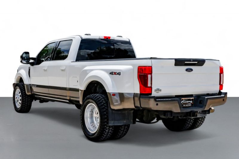 2021 Ford F-450 King Ranch – Cars & Pickups