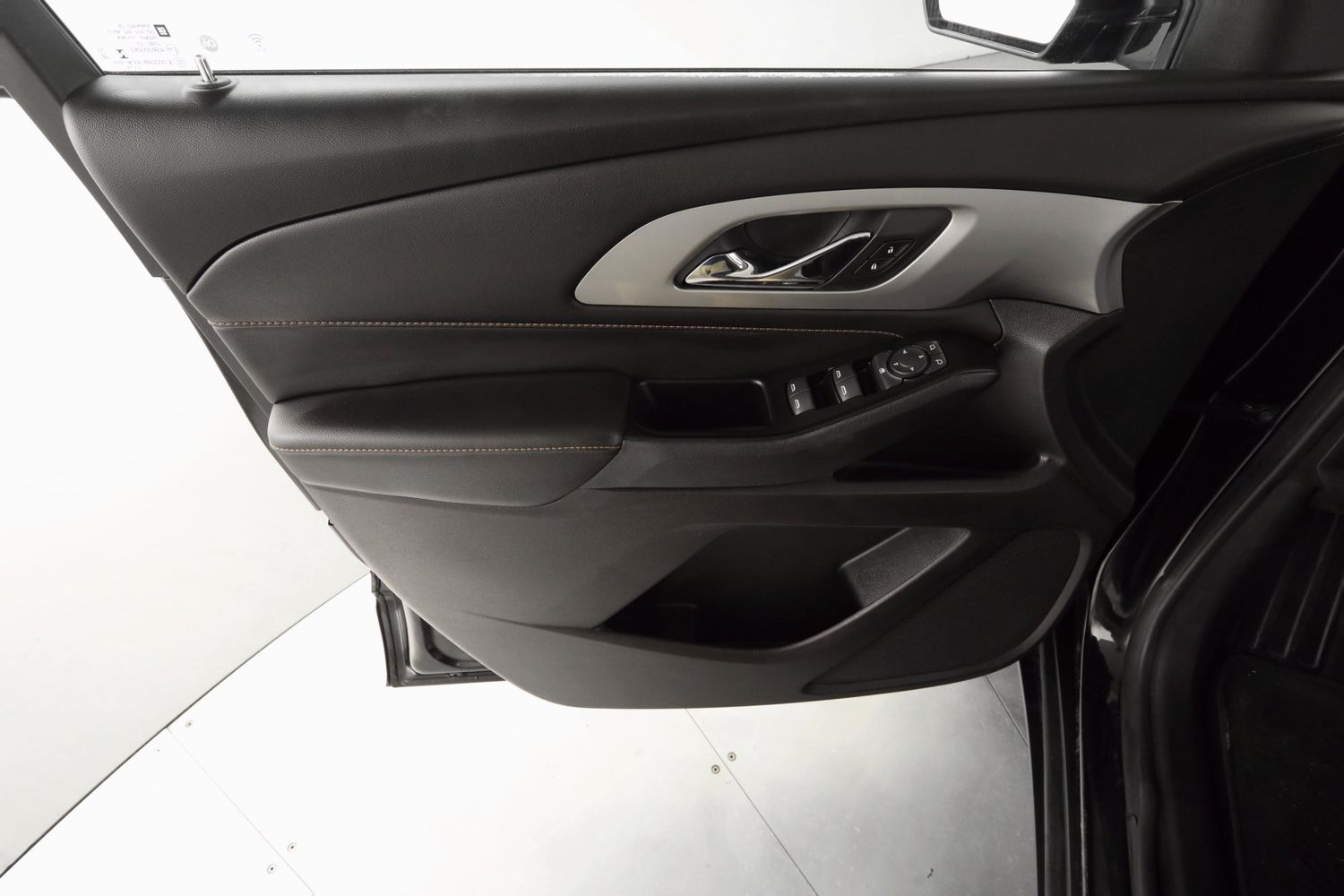 2019 Chevrolet Traverse LS photo 25
