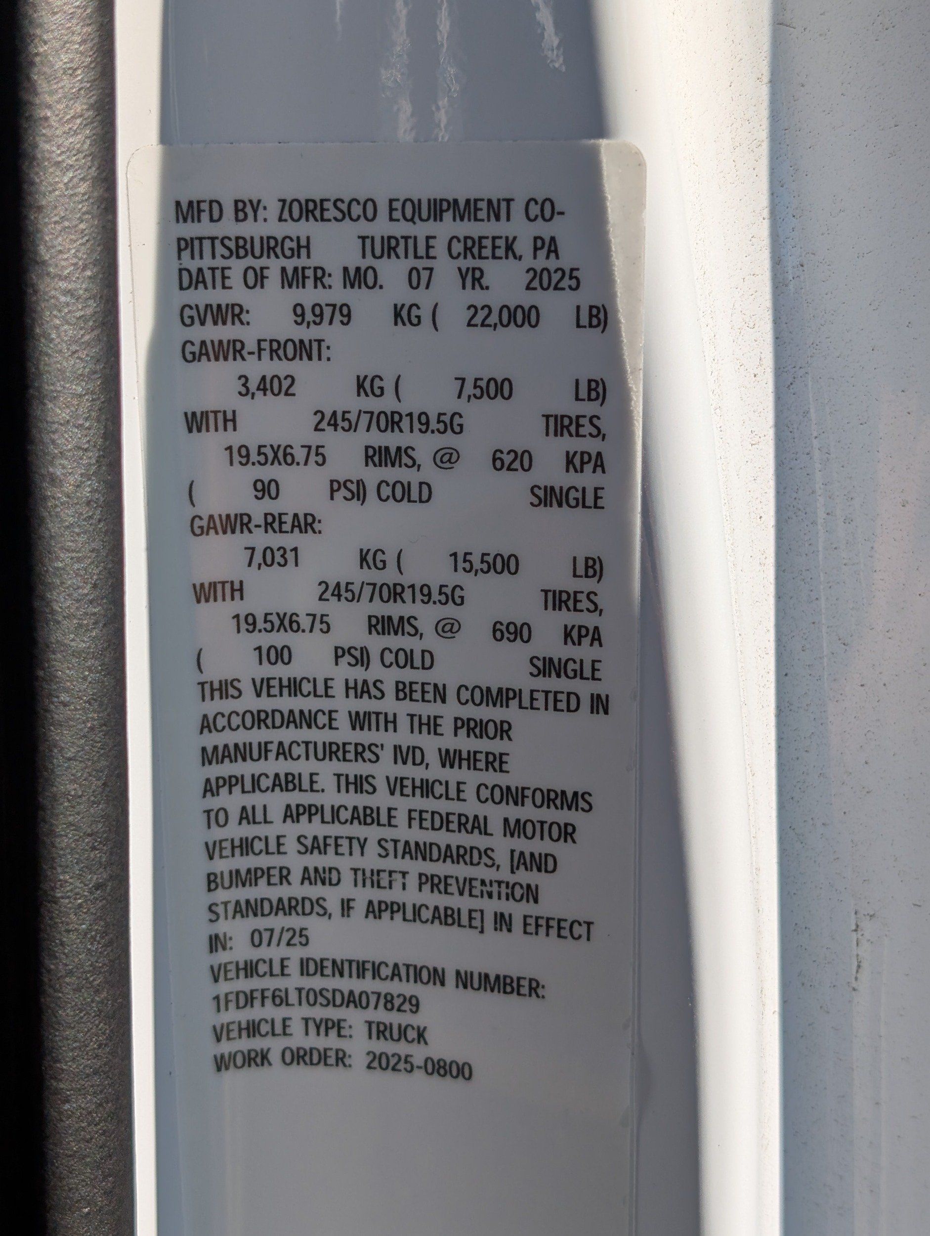 2025 Ford F-600 Super Duty Chassis Cab XL - Photo 81