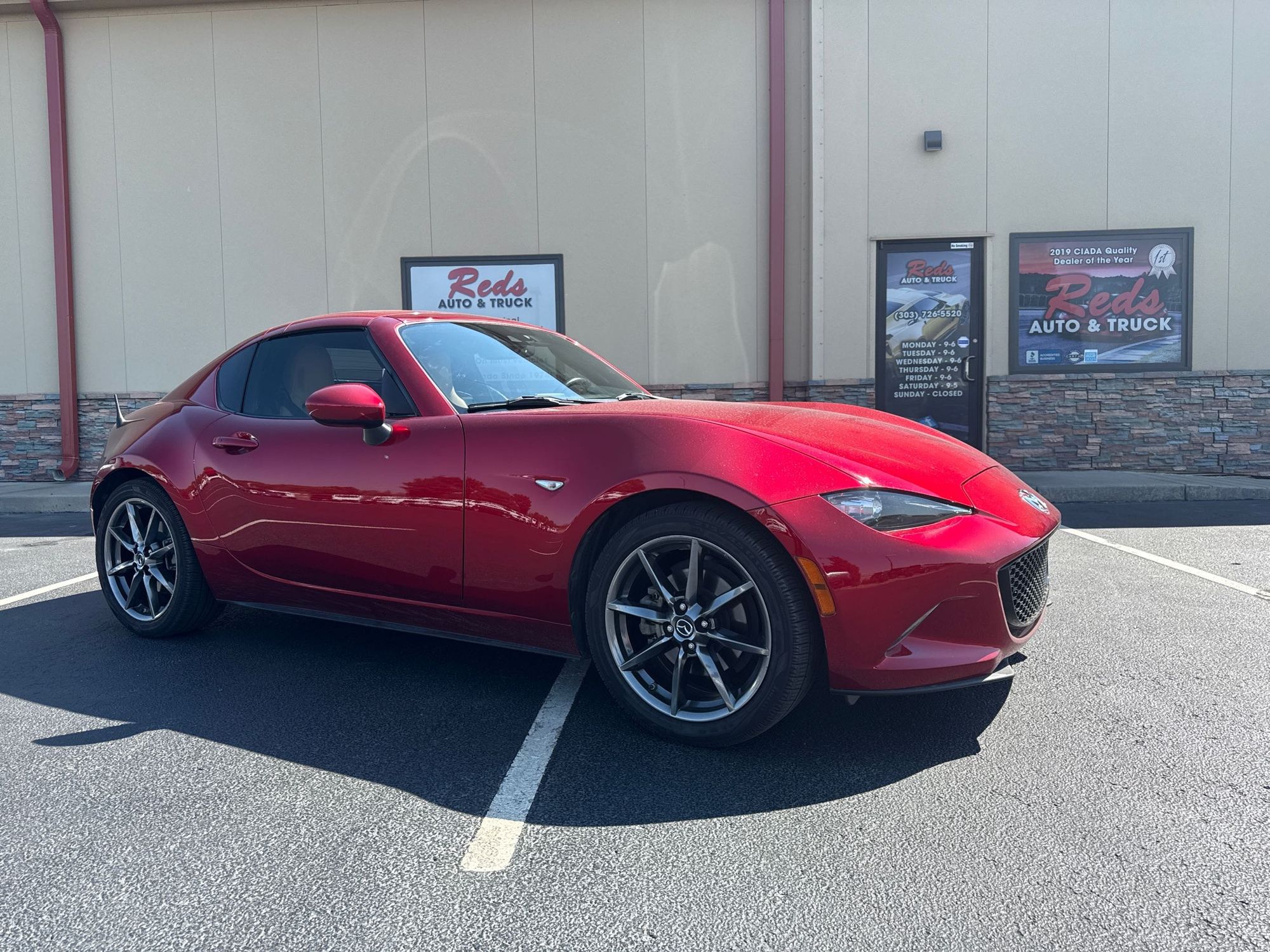 2019 Mazda MX-5 Miata Miata RF Grand Touring photo 6