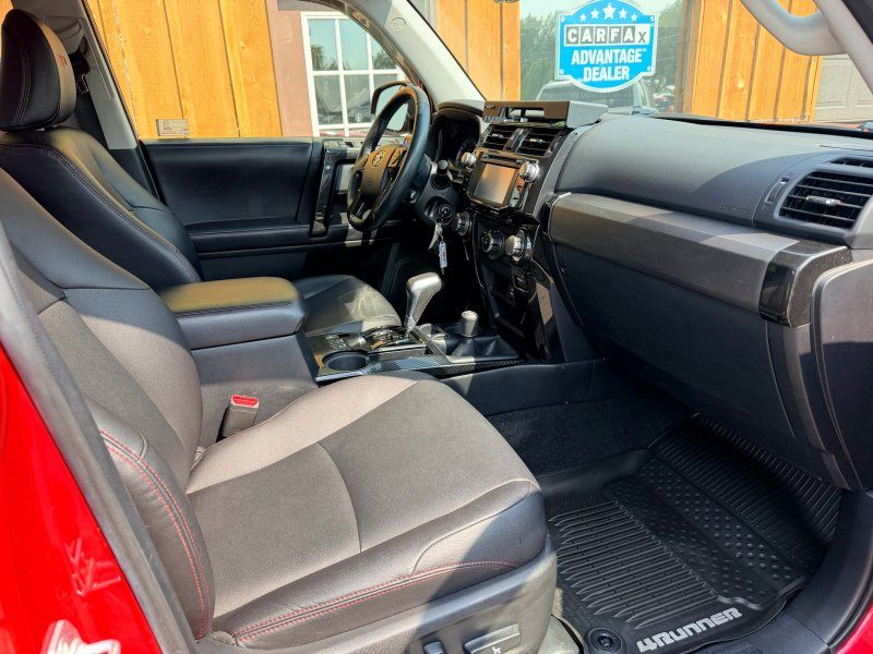 2017 Toyota 4Runner TRD Pro - Photo 14